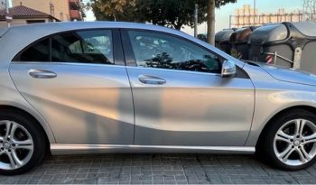 
									Mercedes-Benz Clase A 2013 lleno								