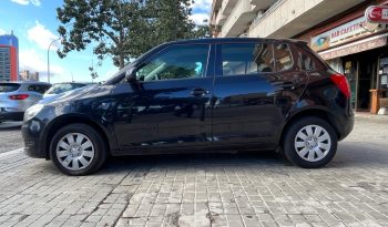 
									Skoda Fabia 2014 lleno								