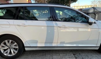 
									Volkswagen Passat 2021 lleno								