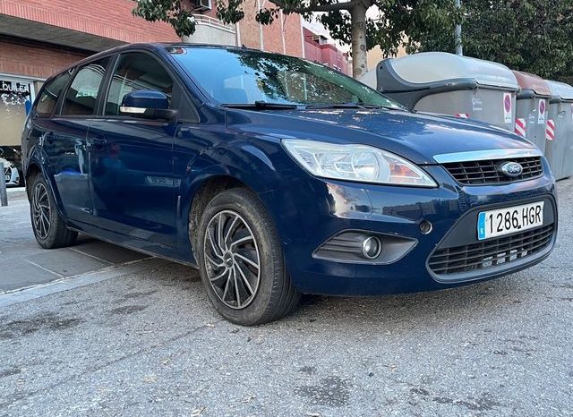 
								Ford Focus 2011 lleno									