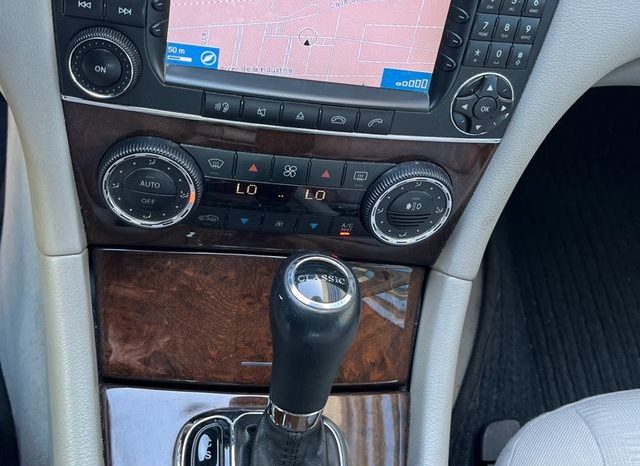 
								Mercedes Benz Clase C 280 2006 lleno									