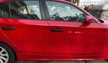 
									BMW SERIE 1 2007 lleno								