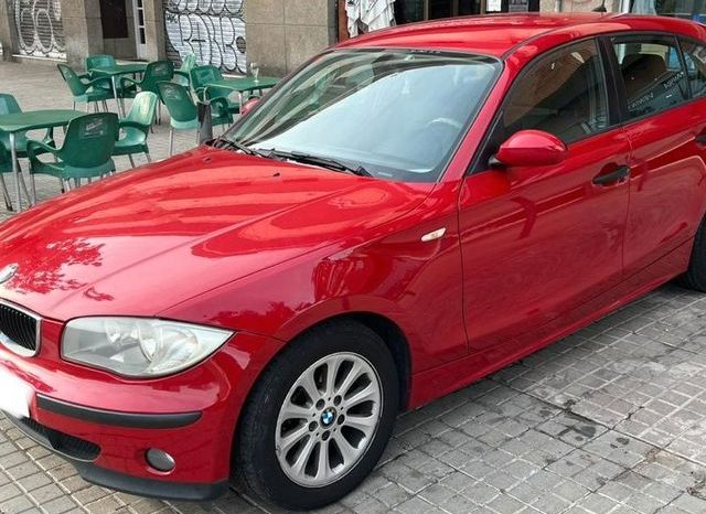 
								BMW SERIE 1 2007 lleno									
