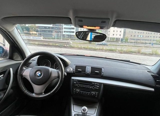
								BMW SERIE 1 2007 lleno									