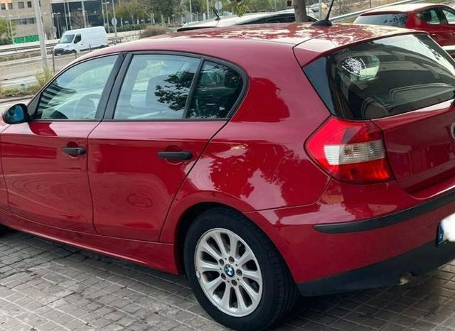 
								BMW SERIE 1 2007 lleno									