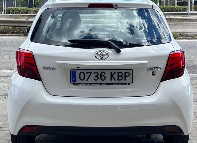 
								TOYOTA YARIS 2017 lleno									