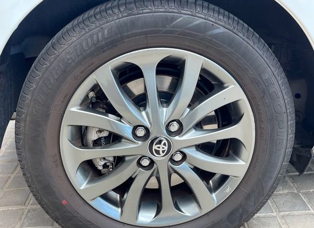 
								TOYOTA YARIS 2017 lleno									