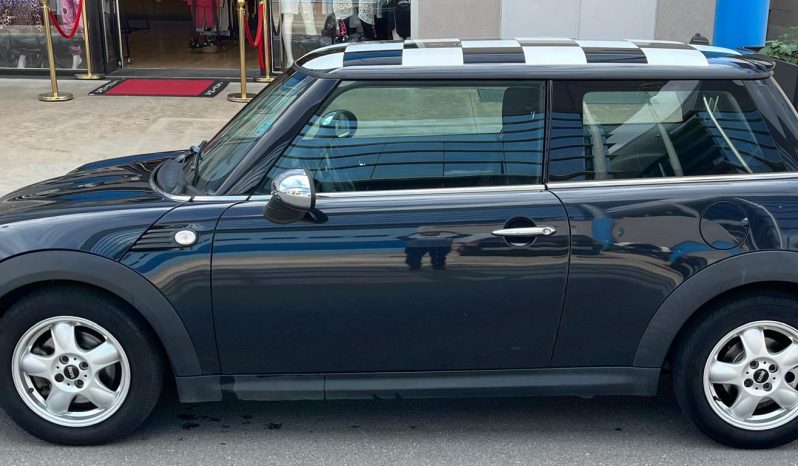 
								MINI MINI 2008 lleno									