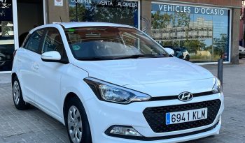 
									HYUNDAI I20 2018 lleno								