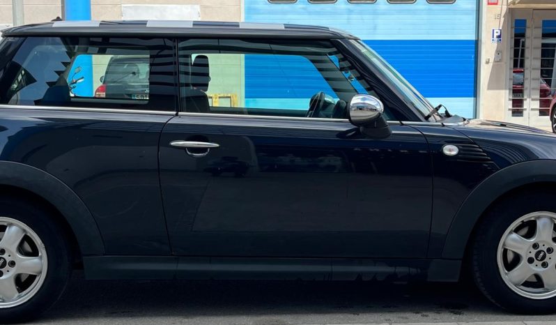 
								MINI MINI 2008 lleno									