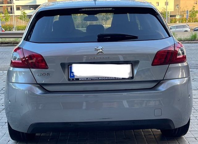 
								PEUGEOT 308 2018 lleno									