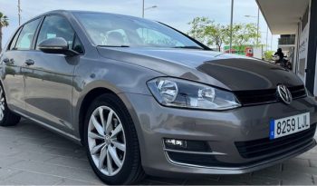 
									VOLKSWAGEN GOLF 2015 lleno								