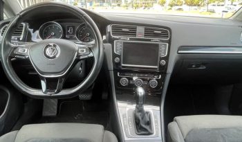 
									VOLKSWAGEN GOLF 2015 lleno								