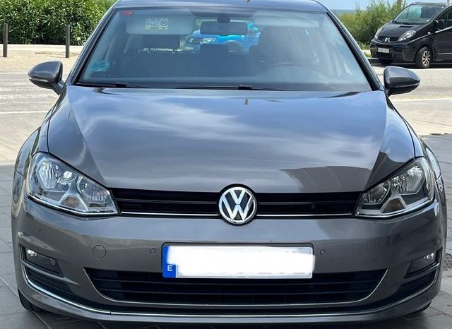 
								VOLKSWAGEN GOLF 2015 lleno									