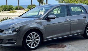 
									VOLKSWAGEN GOLF 2015 lleno								