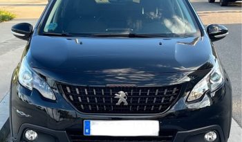 
									PEUGEOT 2008 2018 lleno								