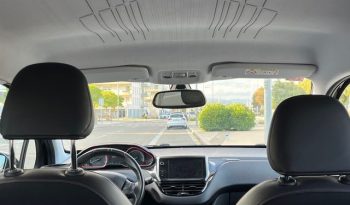 
									PEUGEOT 2008 2018 lleno								