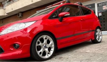 
									FORD FIESTA 2012 lleno								