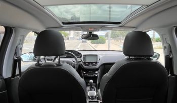 
									PEUGEOT 2008 2017 lleno								