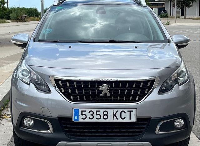 
								PEUGEOT 2008 2017 lleno									