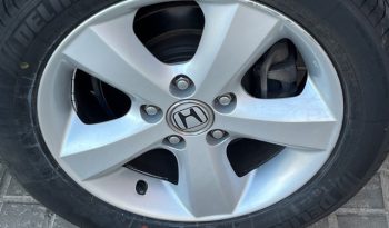 
									HONDA FRV 2007 lleno								