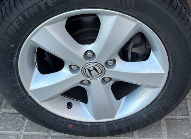 
								HONDA FRV 2007 lleno									