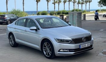 
									VOLKSWAGEN PASSAT 2015 lleno								