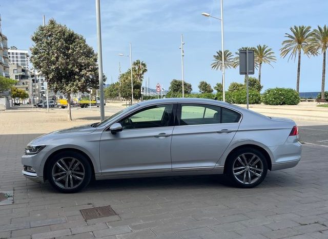 
								VOLKSWAGEN PASSAT 2015 lleno									
