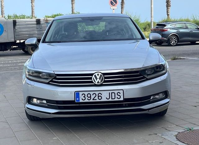 
								VOLKSWAGEN PASSAT 2015 lleno									