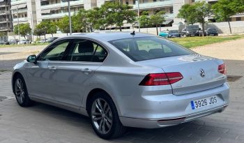 
									VOLKSWAGEN PASSAT 2015 lleno								