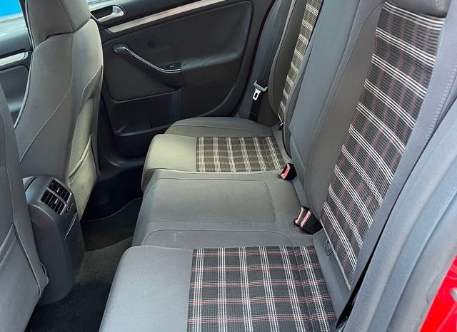 
								VOLKSWAGEN GOLF GTI 2006 lleno									