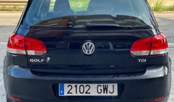 
									VOLKSWAGEN GOLF 2013 lleno								