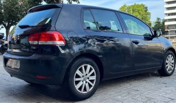 
									VOLKSWAGEN GOLF 2013 lleno								