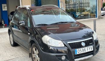 
									FIAT SEDICI 2007 lleno								