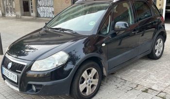 
									FIAT SEDICI 2007 lleno								