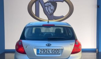 
									Kia Ceed 2008 lleno								