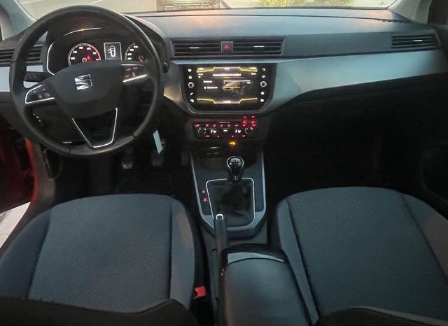 
								Seat Arona 2018 lleno									