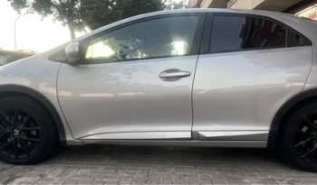 
									Honda Civic 2016 lleno								