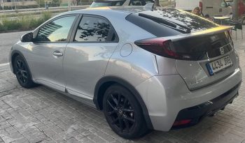 
									Honda Civic 2016 lleno								