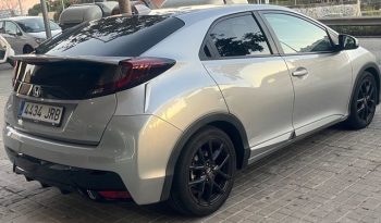 
									Honda Civic 2016 lleno								