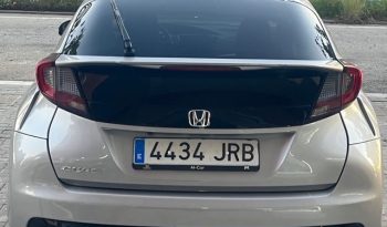 
									Honda Civic 2016 lleno								