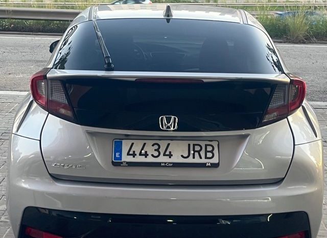 
								Honda Civic 2016 lleno									