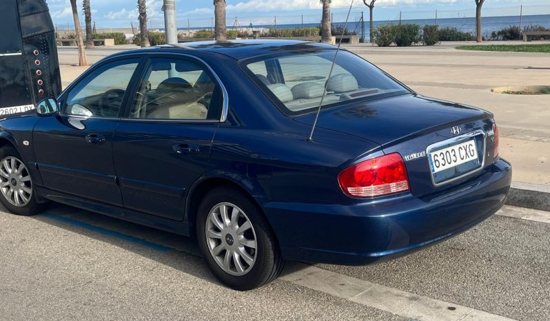 
								Hyundai Sonata 2004 lleno									
