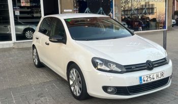 
									Volkswagen Golf 2012 lleno								