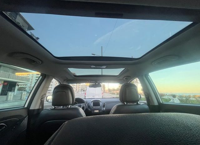 
								Hyundai IX35 2015 lleno									