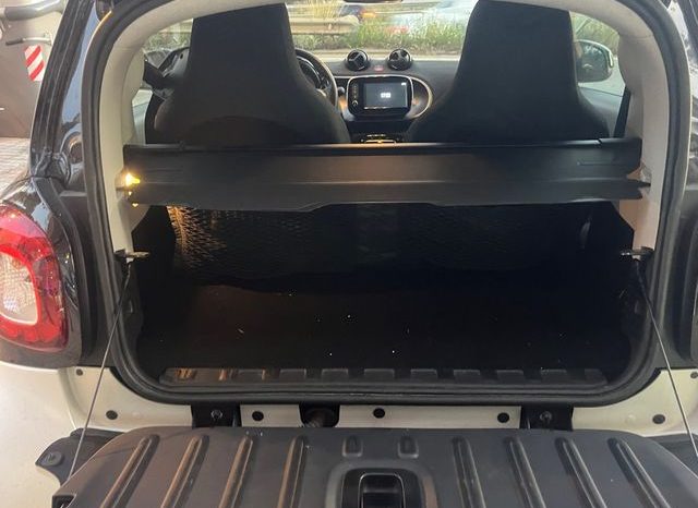 
								Smart fortwo 2019 lleno									