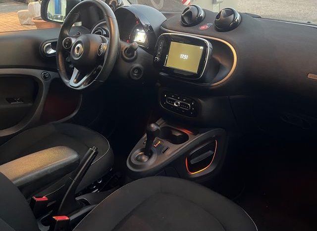 
								Smart fortwo 2019 lleno									