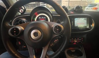 
									Smart fortwo 2019 lleno								