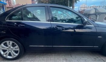 
									Mercedes-Benz Clase C 2007 lleno								