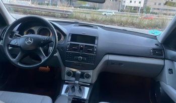 
									Mercedes-Benz Clase C 2007 lleno								